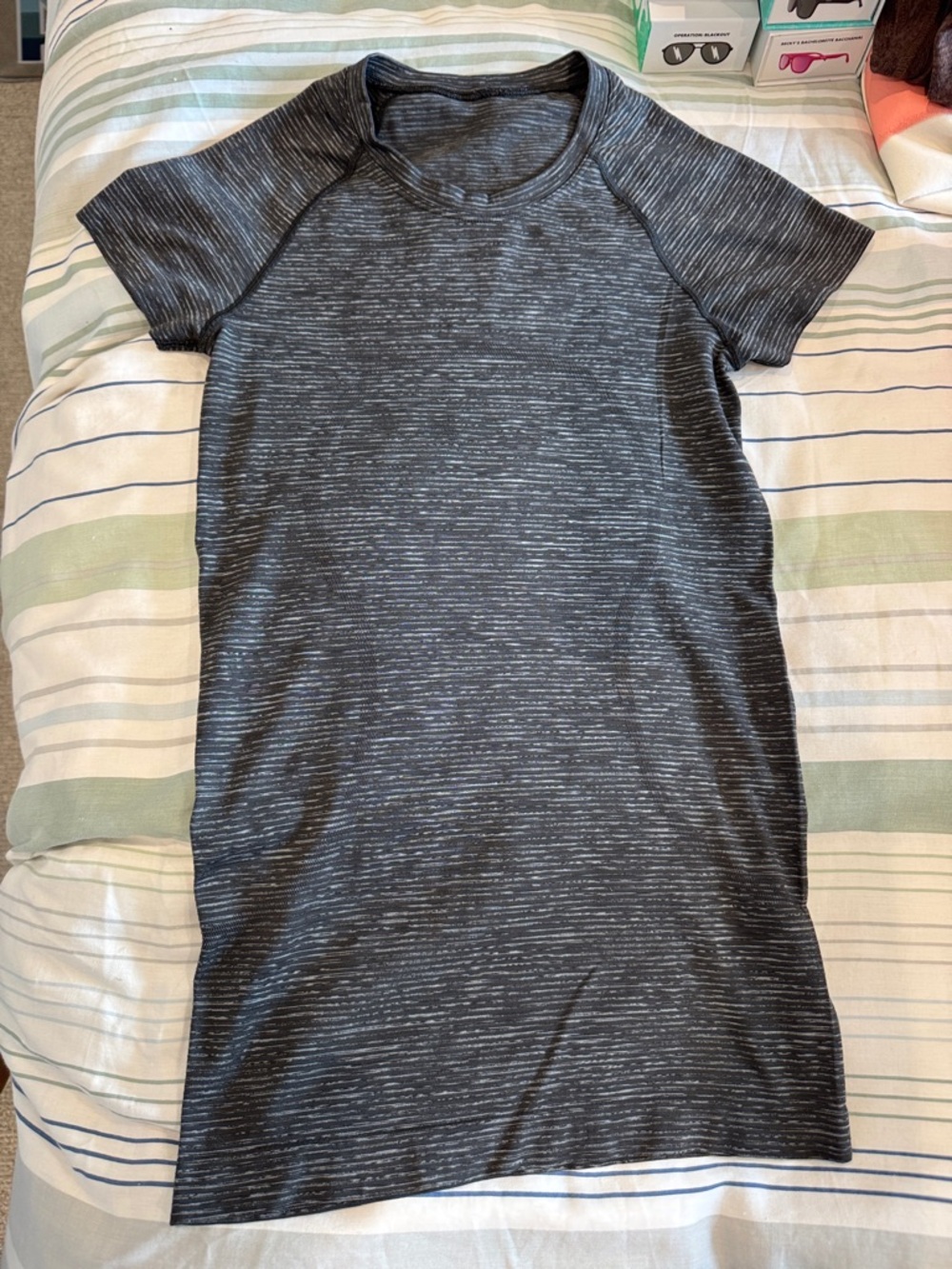 Lululemon Swiftly shirt